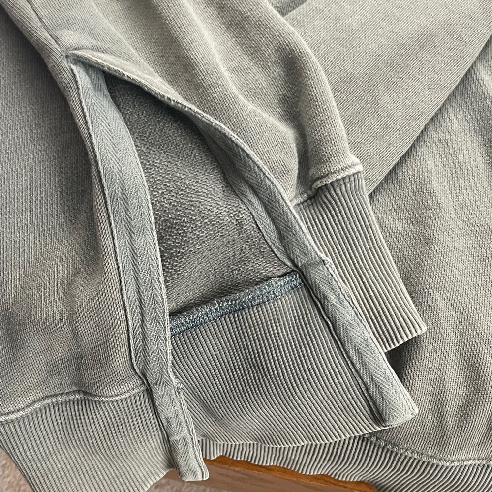 Aerie‎ Women’s Sage Crewneck Sweater - Picture 5 of 12
